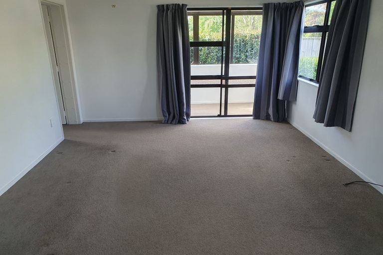 Photo of property in 8 Mangarau Crescent, Havelock North, 4130