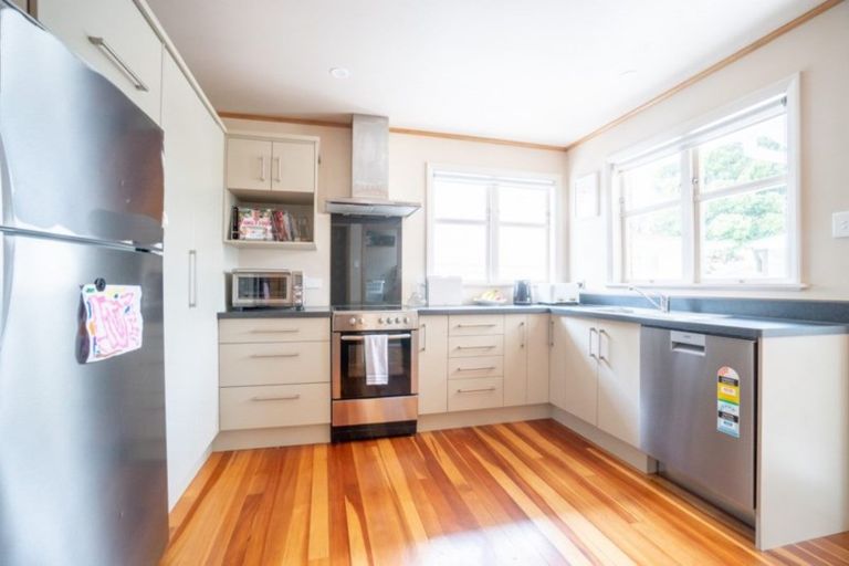 Photo of property in 9 Laurel Place, Awapuni, Palmerston North, 4412