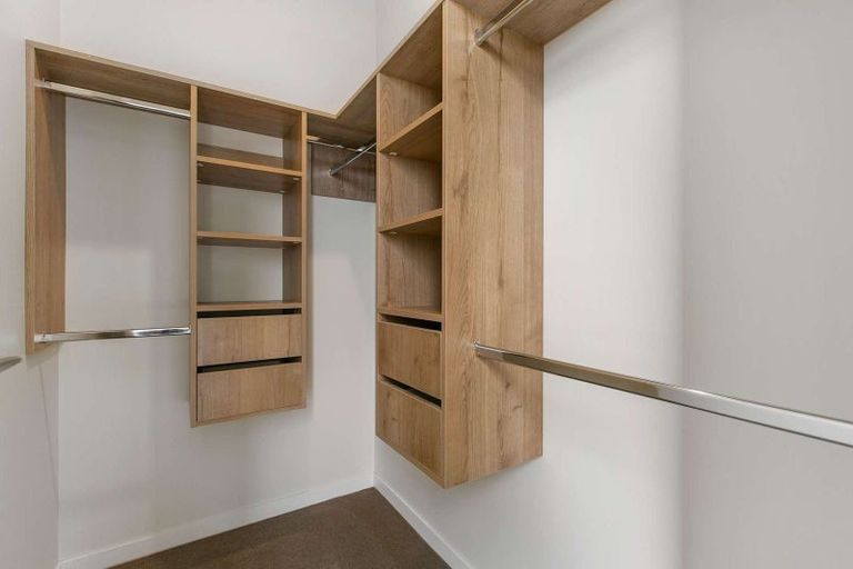 Photo of property in 9 Holcroft Street, Papakura, 2110