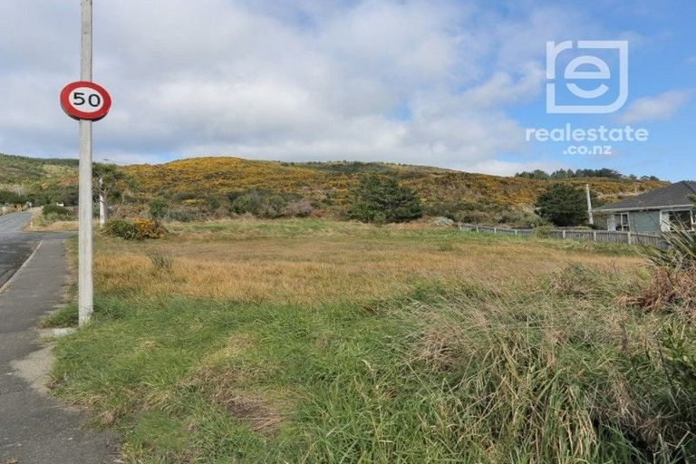 Photo of property in 27 Flagstaff Road, Bluff, 9814