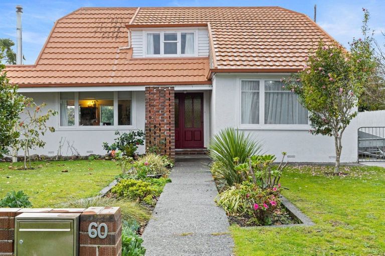 Photo of property in 60 Purnell Street, College Estate, Whanganui, 4500