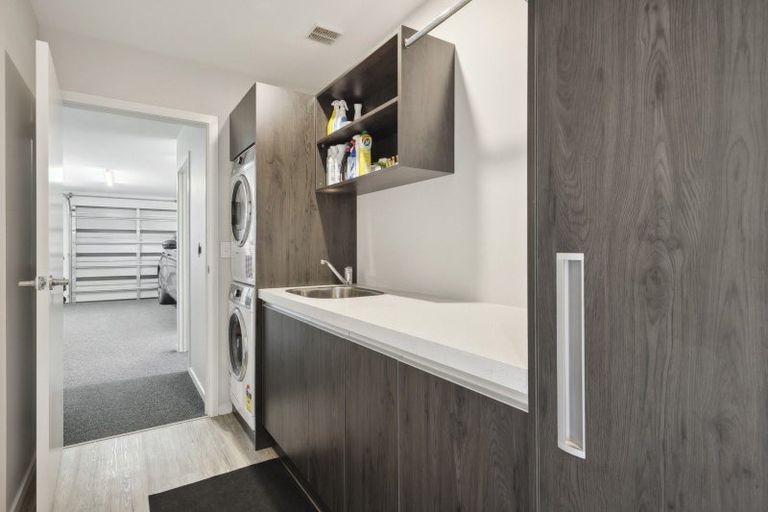 Photo of property in 23 Thornly Park Avenue, Mosgiel, 9024