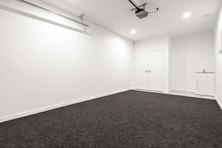 Photo of property in 5c Poto Street, Te Atatu South, Auckland, 0610