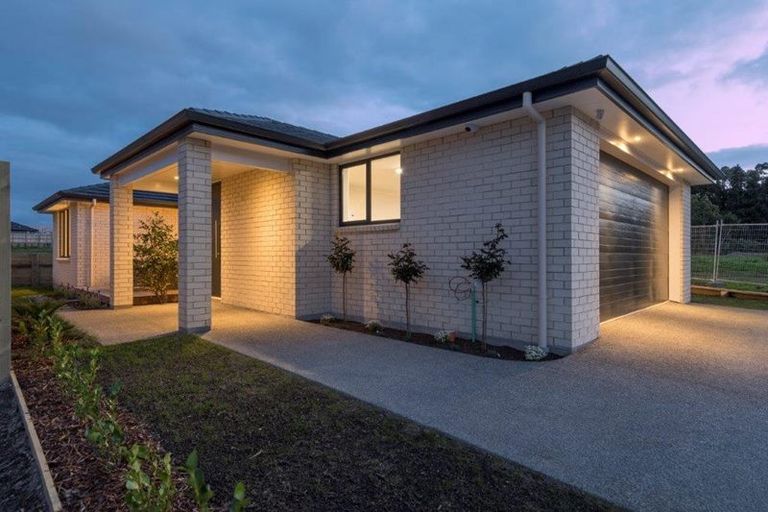 Photo of property in 9d Tui Glen, Omokoroa, 3114
