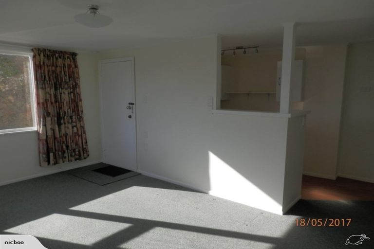 Photo of property in 7 Bristol Street, Island Bay, Wellington, 6023