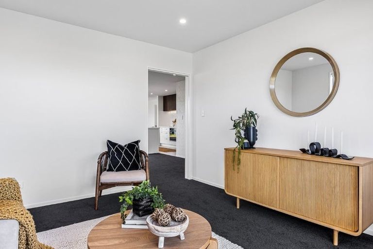 Photo of property in 33 Timara Crescent, Marshland, Christchurch, 8083