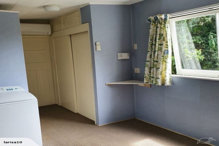 Photo of property in 16 Glencoe Road, Browns Bay, Auckland, 0630