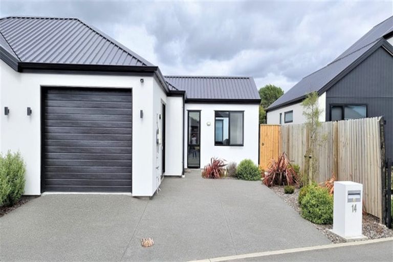 Photo of property in 14 Wimbledon Lane, Halswell, Christchurch, 8025