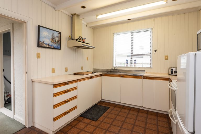 Photo of property in 43 Johns Road, Belfast, Christchurch, 8051