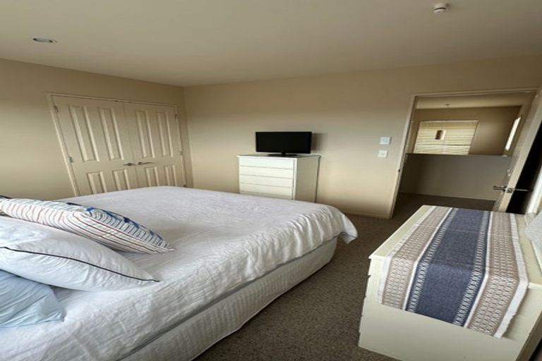 Photo of property in 11 Milford Street, Aotea, Porirua, 5024