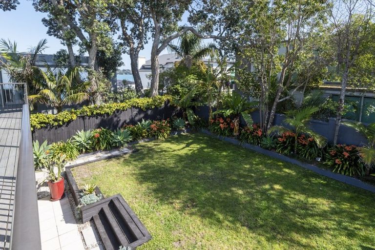 Photo of property in 24b Bucklands Beach Road, Bucklands Beach, Auckland, 2012