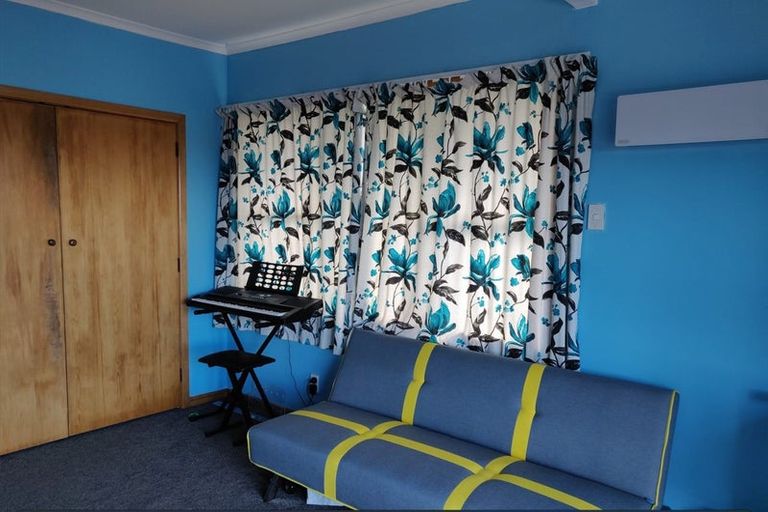 Photo of property in 44 Monarch Avenue, Hillcrest, Auckland, 0627