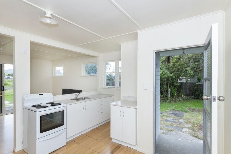 Photo of property in 12 Hetata Street, Whatatutu, Te Karaka, 4094