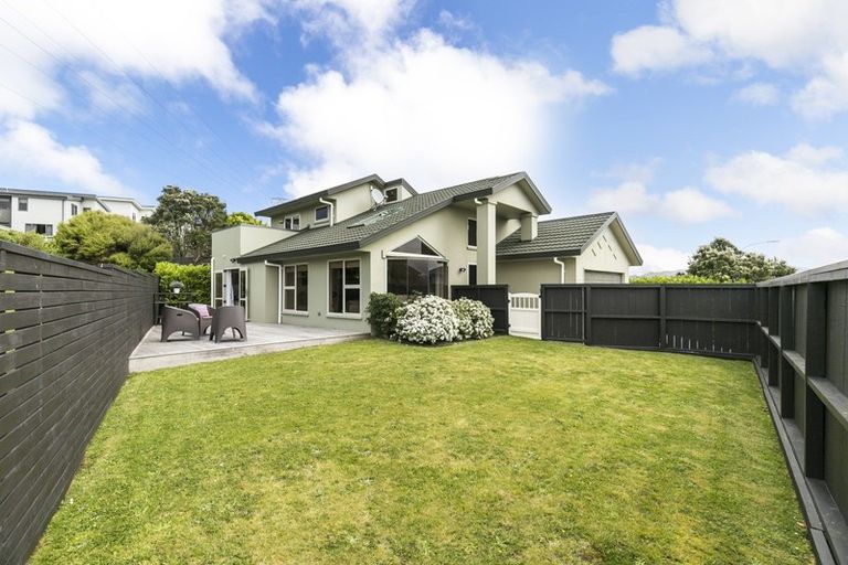 Photo of property in 74 Kentwood Drive, Woodridge, Wellington, 6037