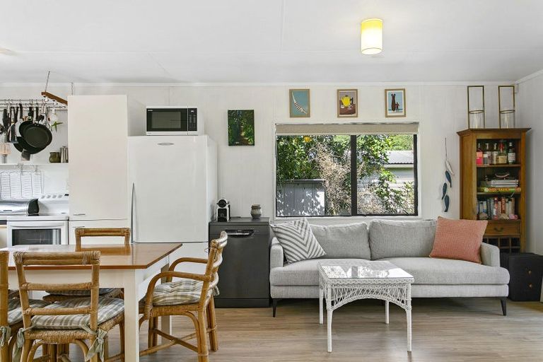 Photo of property in 21 Taringa Avenue, Kuratau, Turangi, 3381