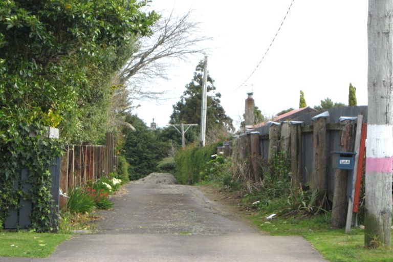 Photo of property in 134 Seaview Road, Westown, New Plymouth, 4310