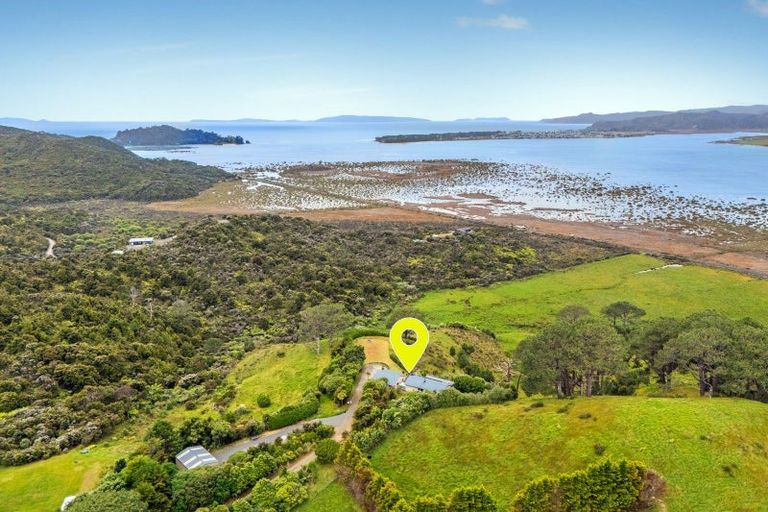 Photo of property in 108 Horongaherehere Row, Te Rerenga, Coromandel, 3582