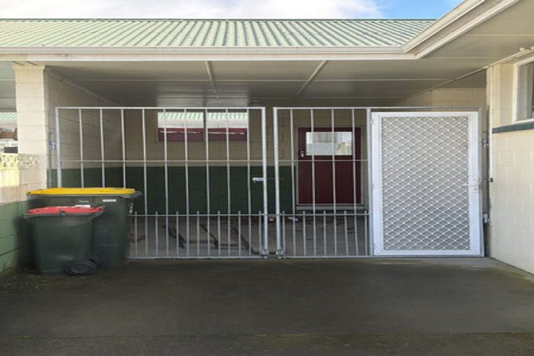 Photo of property in 1 Willow Street, Hampstead, Ashburton, 7700