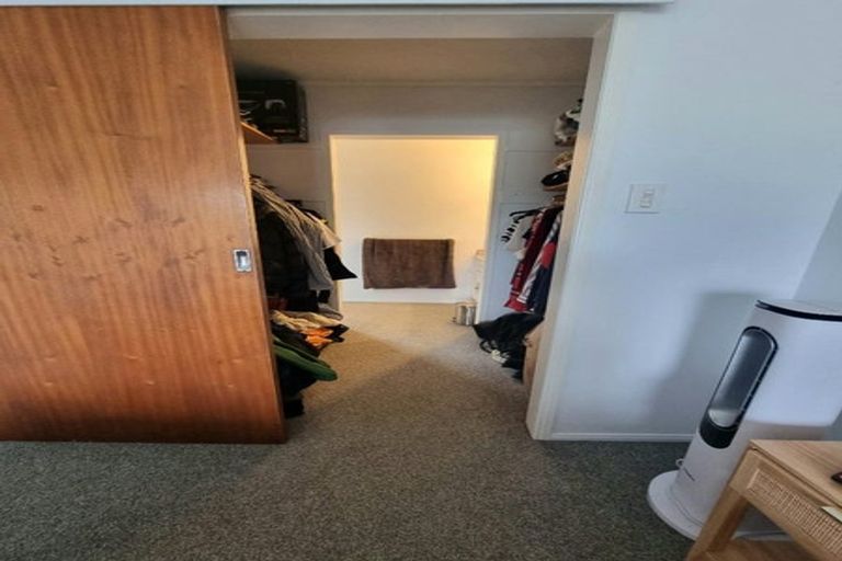 Photo of property in 19 Cascades Road, Pakuranga Heights, Auckland, 2010