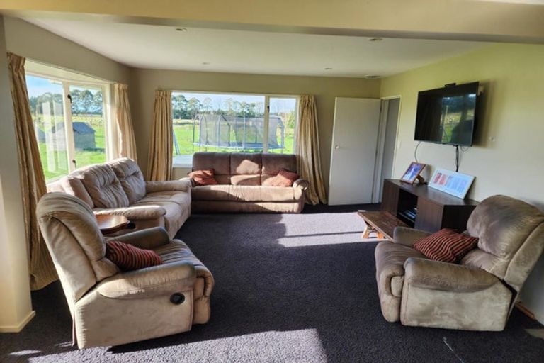 Photo of property in 628 Woodfields Road, West Eyreton, Rangiora, 7475