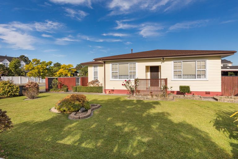 Photo of property in 53 Margaret Street, Roslyn, Palmerston North, 4414