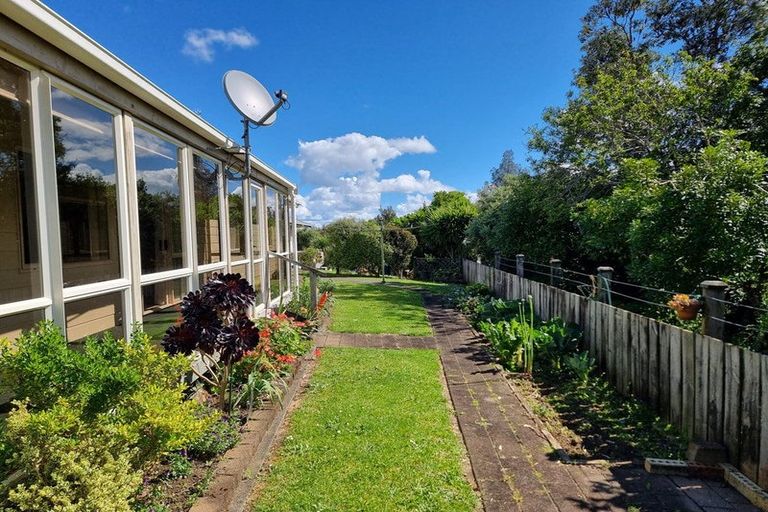Photo of property in 8 Noone Close, Onerahi, Whangarei, 0110