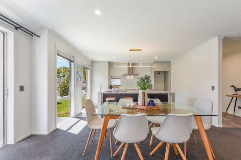 Photo of property in 32 Oakdale Grove, Richmond, 7020