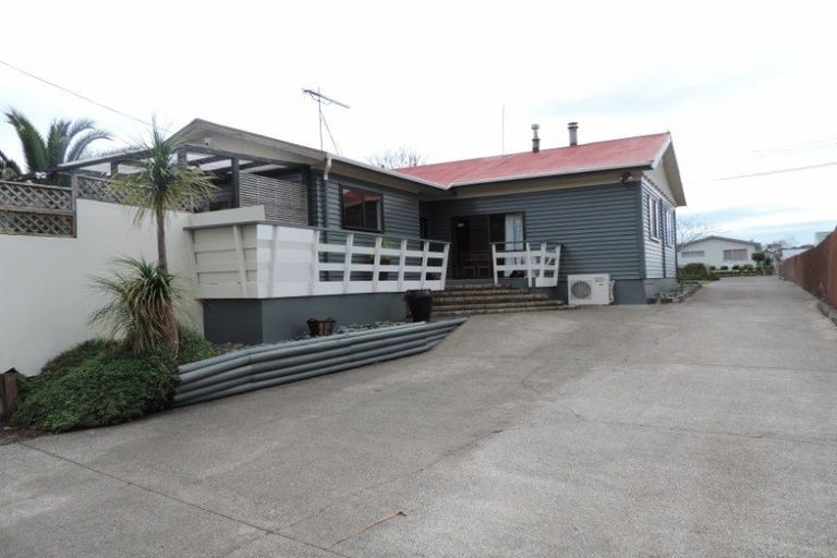 Photo of property in 169 Hakanoa Street, Huntly, 3700