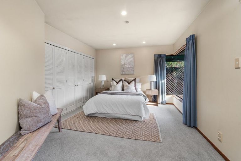 Photo of property in 19 Althorp Place, Avonhead, Christchurch, 8042