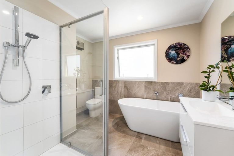 Photo of property in 33 Tower Avenue, Waverley, Dunedin, 9013