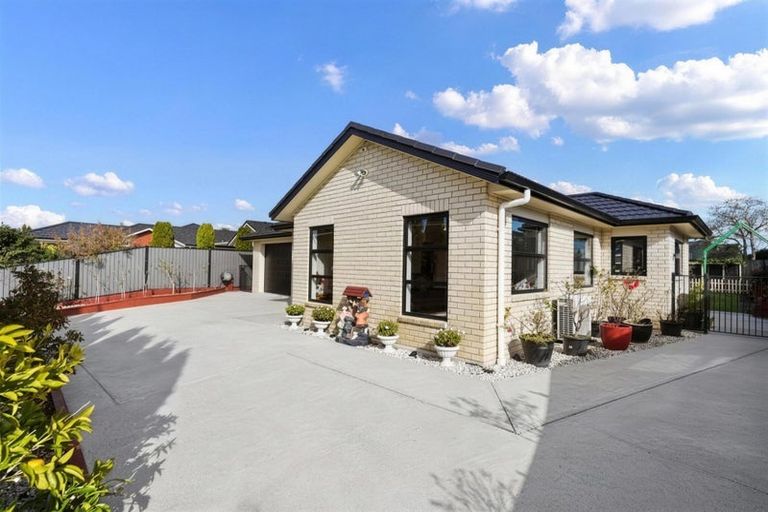 Photo of property in 25 Stan Heather Drive, Glenview, Hamilton, 3206