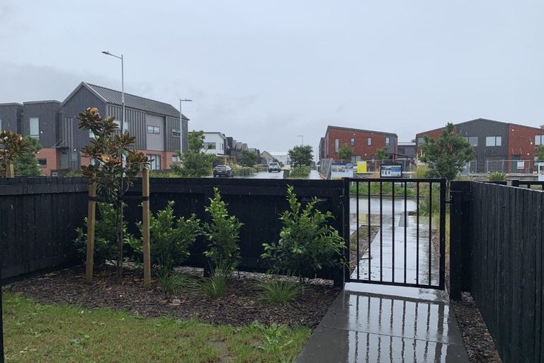 Photo of property in 49 Wallace Road, Hobsonville, Auckland, 0616