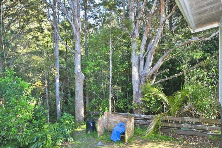 Photo of property in 37 Leigh Road, Leigh, Warkworth, 0985