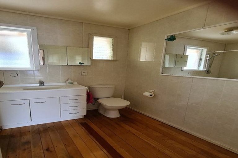 Photo of property in 128a Great South Road, Takanini, 2112