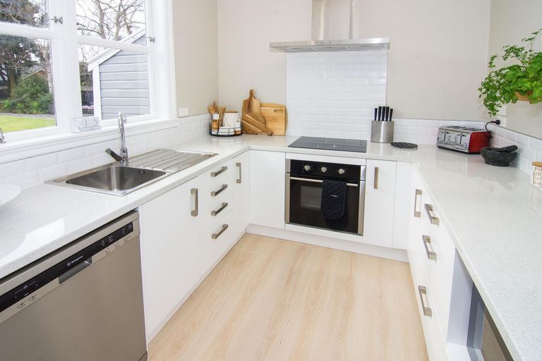 Photo of property in 12 Tararua Street, Masterton, 5810