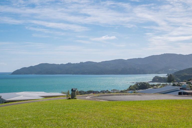 Photo of property in 33 Lori Lane, Coopers Beach, 0420