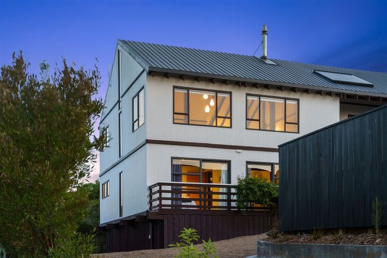 Photo of property in 155 Major Hornbrook Road, Mount Pleasant, Christchurch, 8081