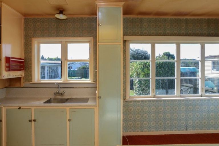 Photo of property in 500 Awatea Street, Akina, Hastings, 4122