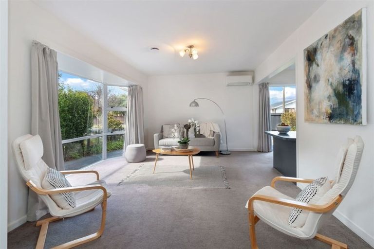 Photo of property in 39 Cotswold Avenue, Bishopdale, Christchurch, 8053