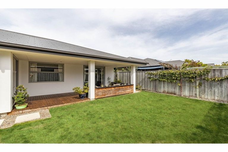 Photo of property in 9 Murfitt Street, Pegasus, 7612