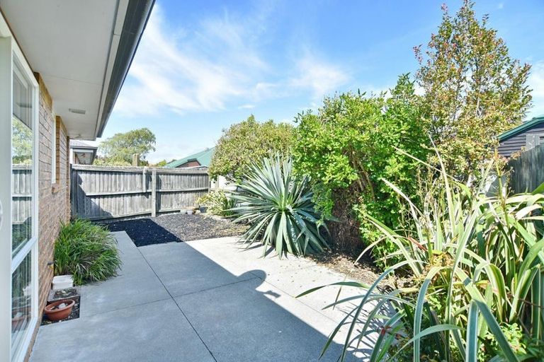 Photo of property in 16d Lyndon Street, Riccarton, Christchurch, 8011