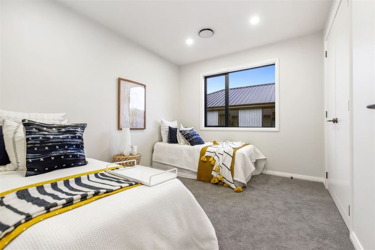 Photo of property in 1/64 Banbury Crescent, Fairfield, Hamilton, 3214