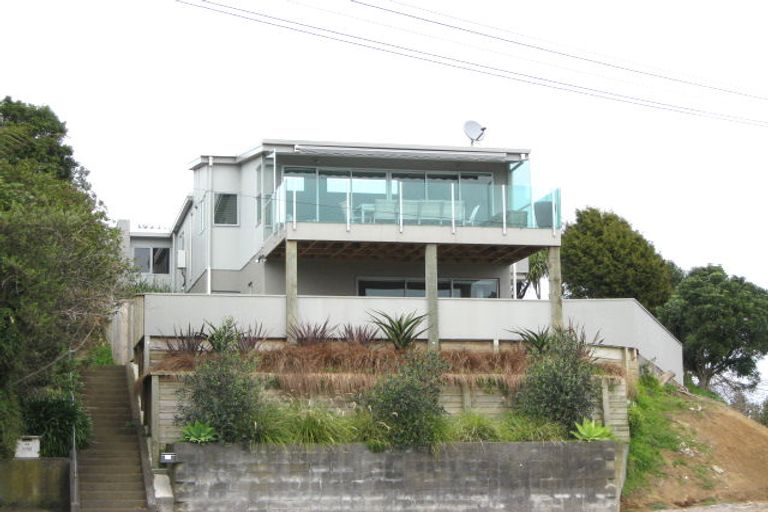 Photo of property in 28 Annandale Street, Lynmouth, New Plymouth, 4310