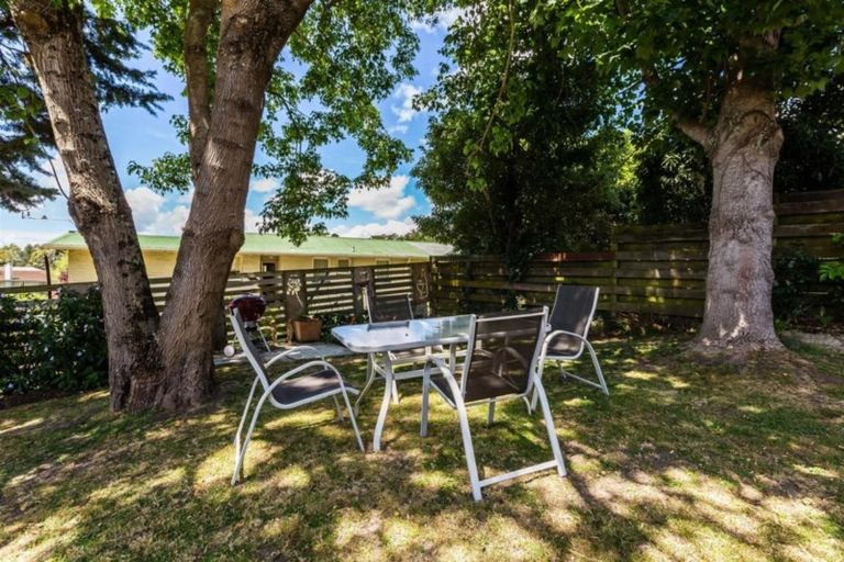 Photo of property in 31 Tauroa Road, Havelock North, 4130