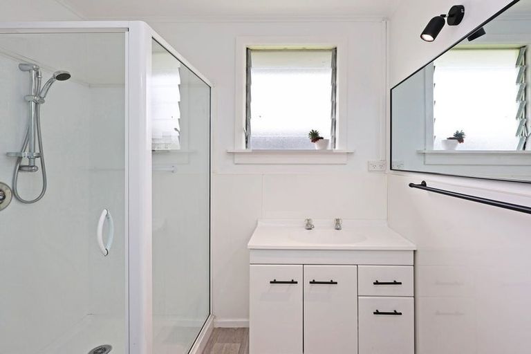 Photo of property in 11 Oxford Street, Holmes Hill, Oamaru, 9401