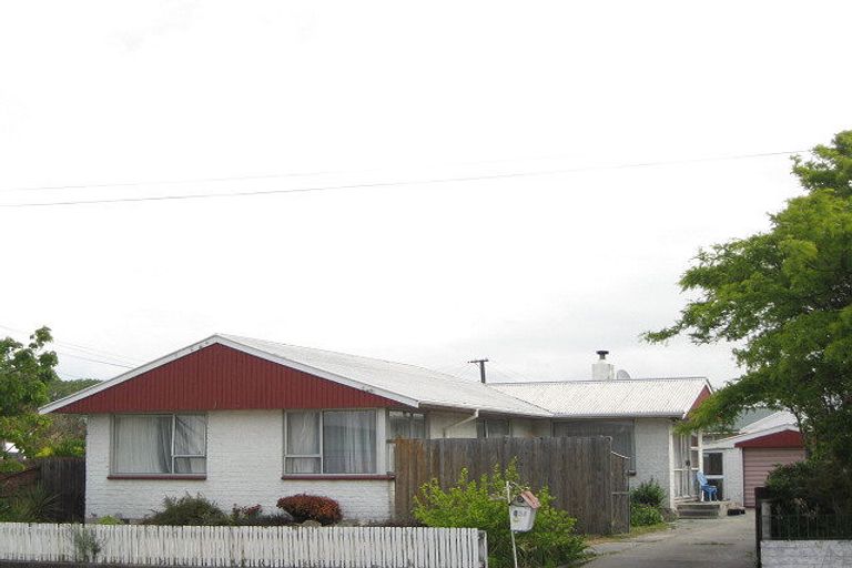 Photo of property in 156 Shortland Street, Aranui, Christchurch, 8061