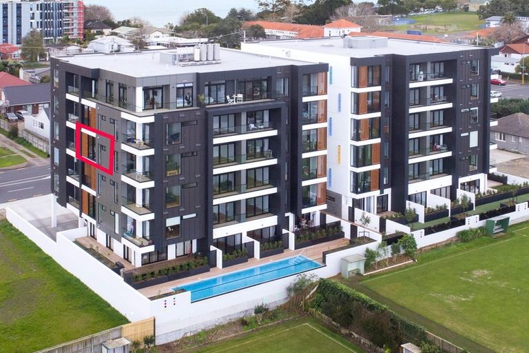 Photo of property in Frank Sargeson Apts, 308/80 Anzac Street, Takapuna, Auckland, 0622