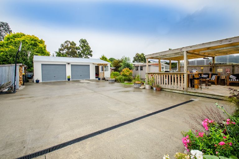 Photo of property in 12 Lambert Street, Abbotsford, Dunedin, 9018