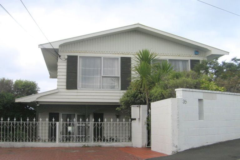Photo of property in 35 Buckley Road, Southgate, Wellington, 6023