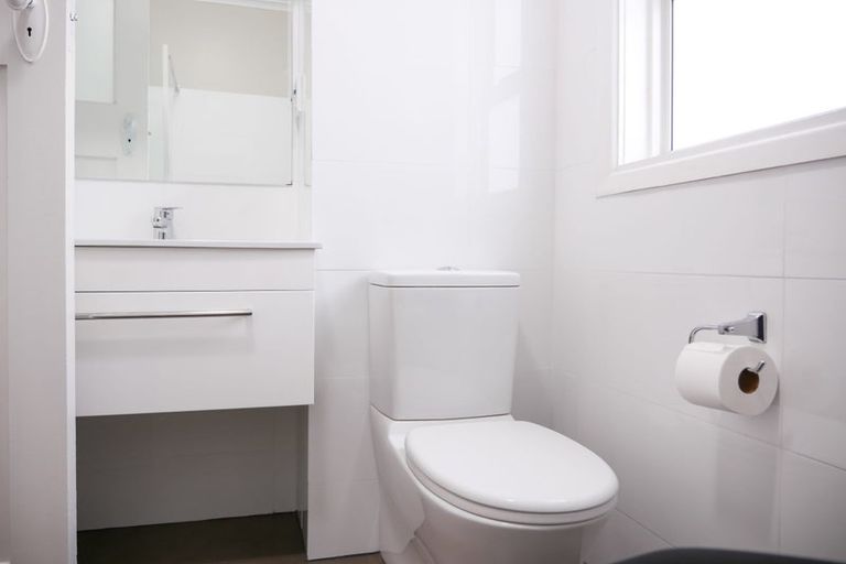 Photo of property in 49 Lonsdale Crescent, Rongotai, Wellington, 6022